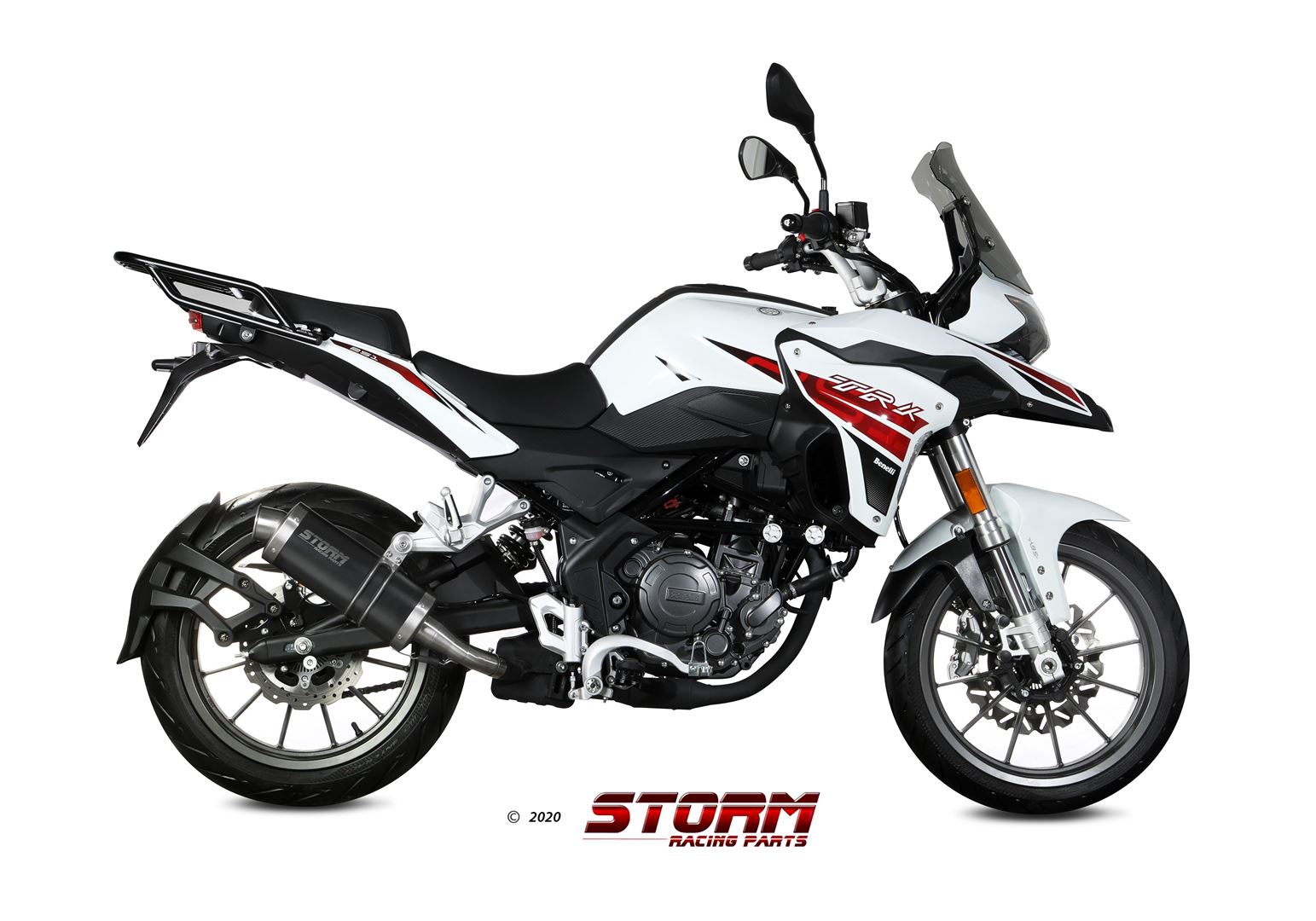 Scarico BENELLI TRK 251 Storm Oval Inox negro E.006.LX1B