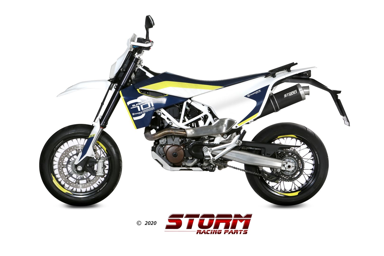 Husqvarna_701_Supermoto_2016_74HU001LX1B_01.jpg