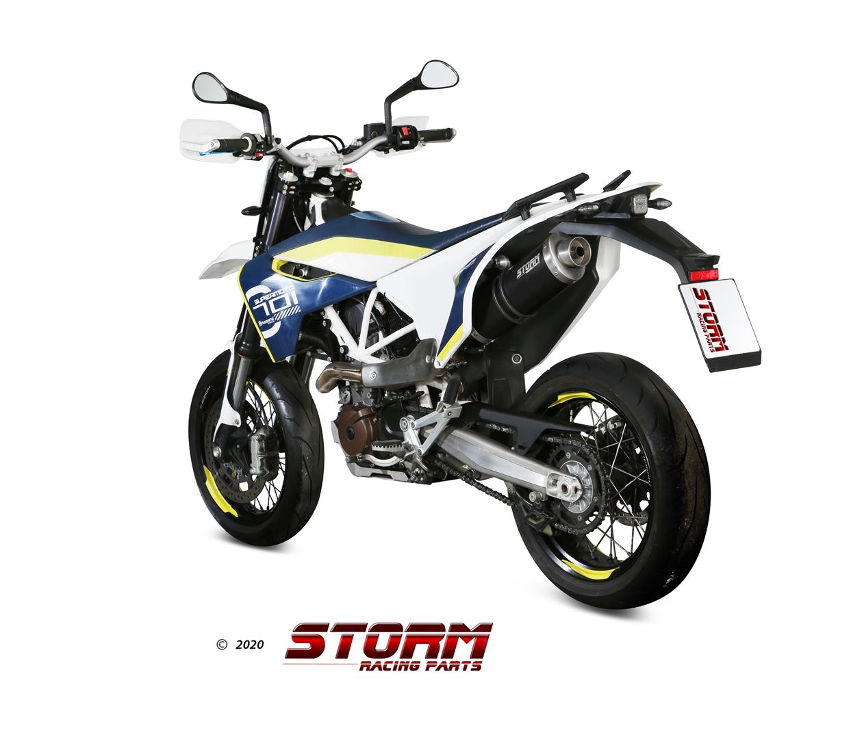 Husqvarna_701_Supermoto_2016_74HU001LX1B_02.jpg